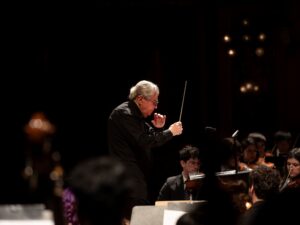La Sinfónica Juvenil Nacional Libertador San Martín brilló en el Colón y se animó a la reconstrucción de la Séptima Sinfonía de Tchaikovsky, a partir de sus manuscritos