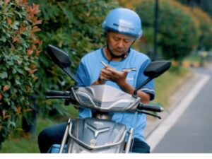 El delivery que se convirtió en poeta