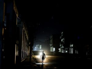 Cuba sufrió otro apagón nacional y volvió a quedar completamente a oscuras