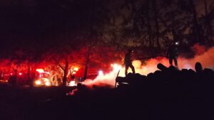 Nueve incendios forestales continúan activos en cinco provincias de Ecuador