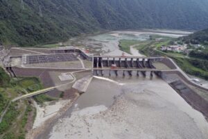 Bajos niveles de los embalses ponen bajo presión a las hidroeléctricas de Ecuador